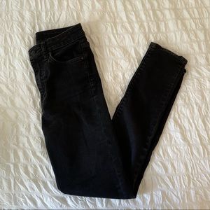 Black high rise skinny jeans Joe’s size 26